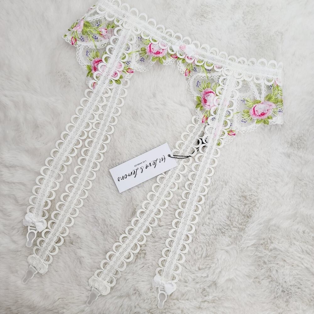 For Love & Lemons x Victoria’s Secret Trellis Rose Lace Garter Belt NWT White XS